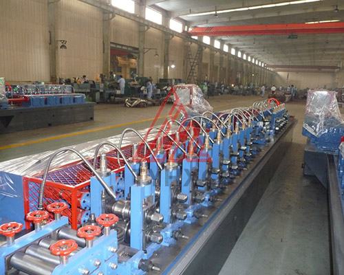 Ф76mm-ERW-直縫焊管機組成型區(qū)